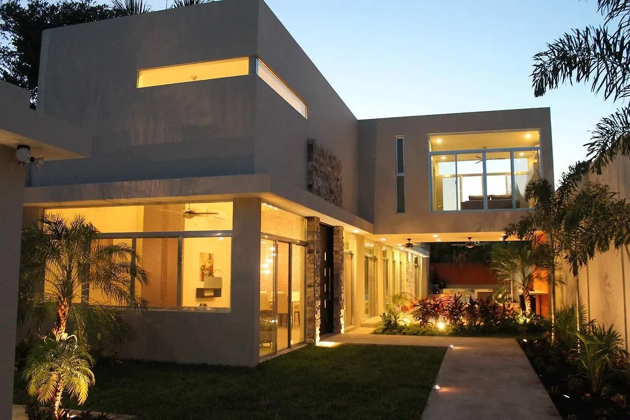 Calle 66 Villa Mérida
